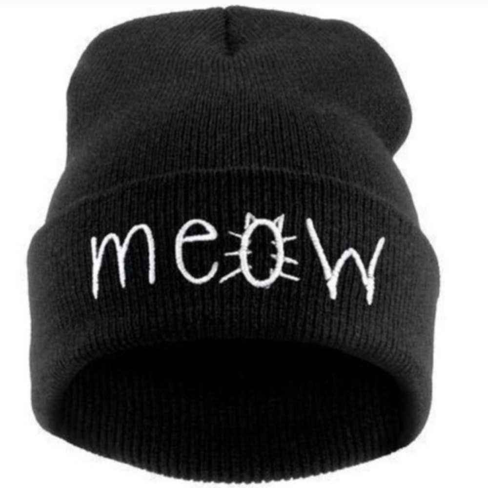 New cute Meow 🐱 beanie